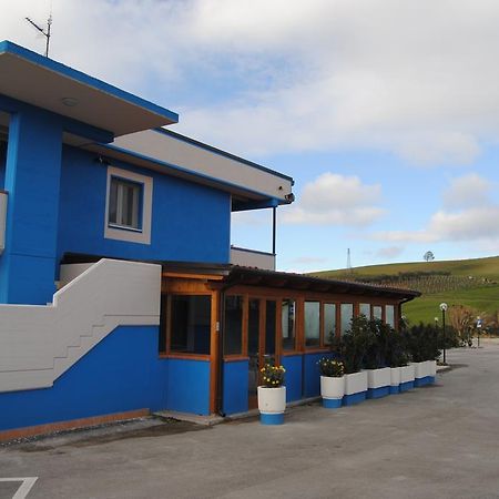 B&B Alla Corte Blu Melfi Exterior foto